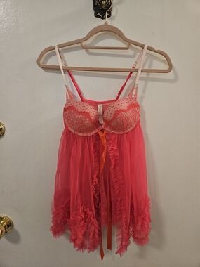 VICTORIA SECRET Pink Lace & Mesh Babydoll Chemise